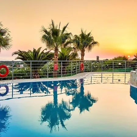 Villa Giakoumakis
