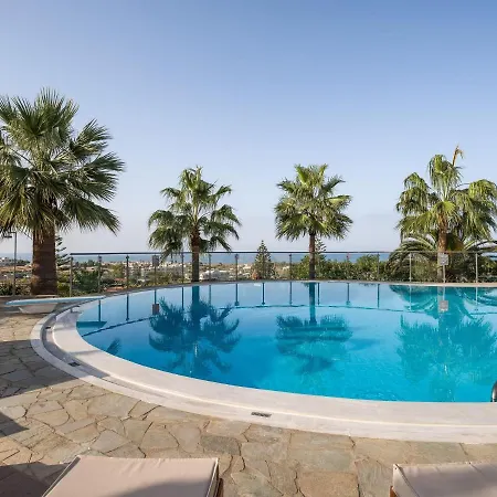 Giakoumakis Villa